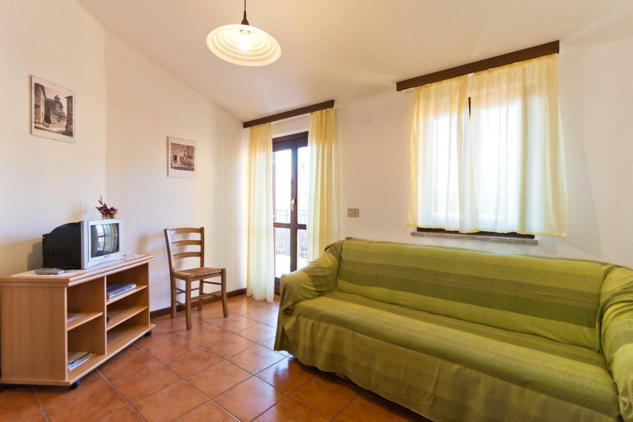 Apartments Redenta Tar-Vabriga Ngoại thất bức ảnh